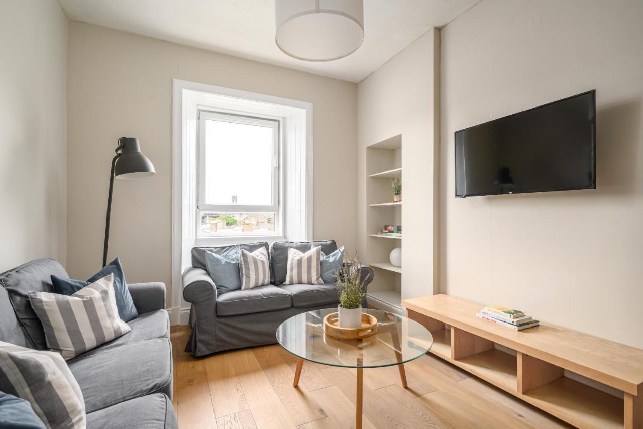 2Br New Town Castle View Apartment Edinburgh Dış mekan fotoğraf